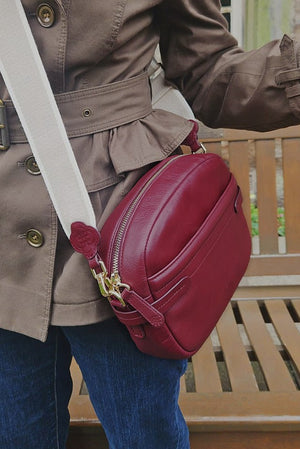 Laura Leather Camera Bag - Handmade by Saddler – Compact, Stylish & Practical